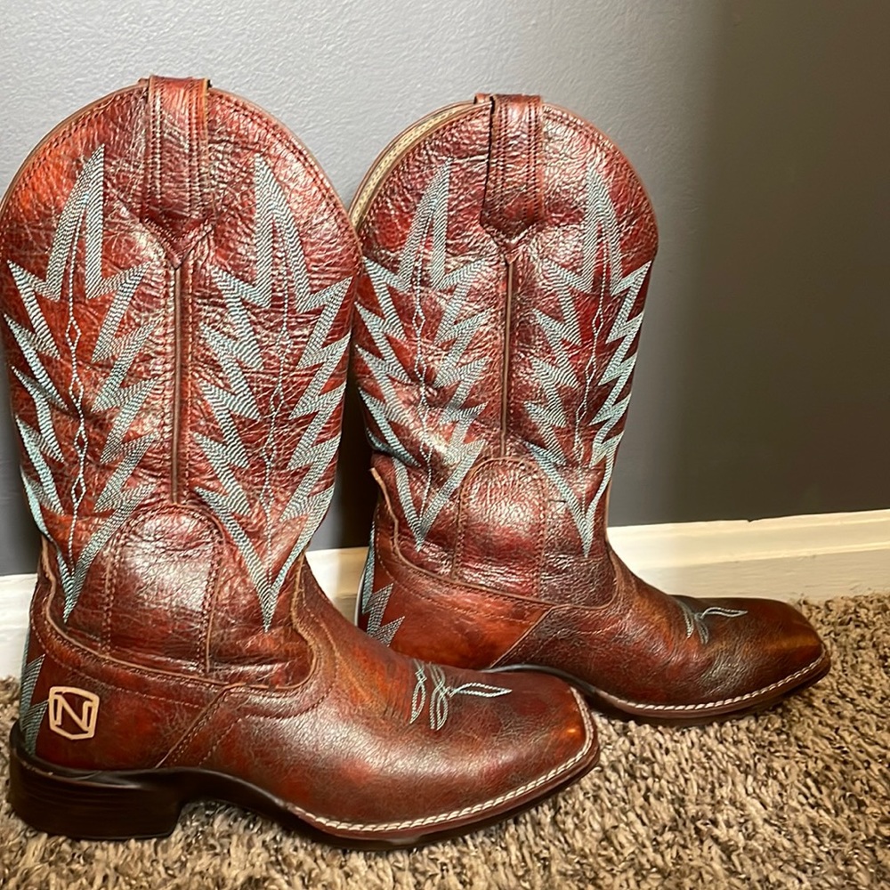 Noble cowboy boots